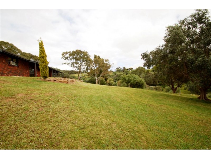 120 Upper Penneys Hill Road, Onkaparinga Hills SA 5163