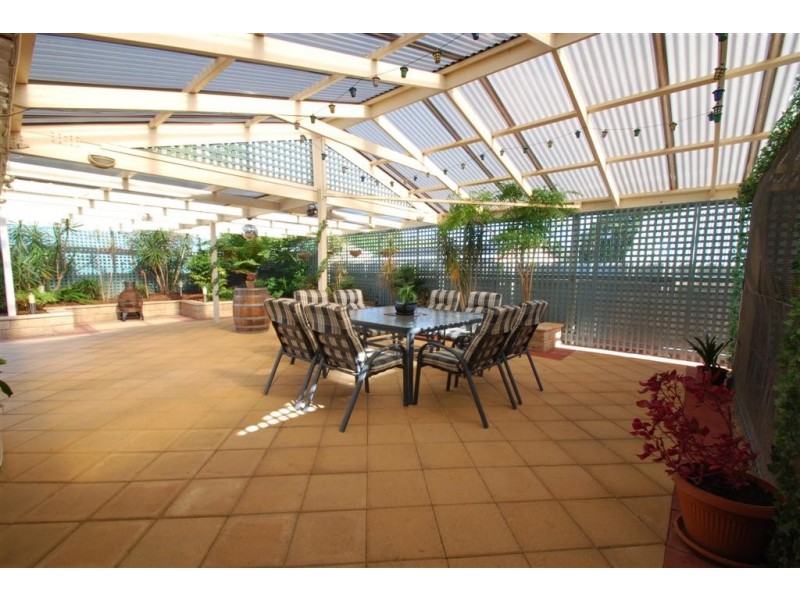 10 Sunset Court, Aberfoyle Park SA 5159