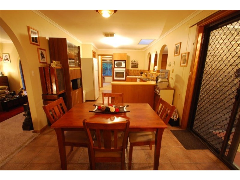 10 Sunset Court, Aberfoyle Park SA 5159