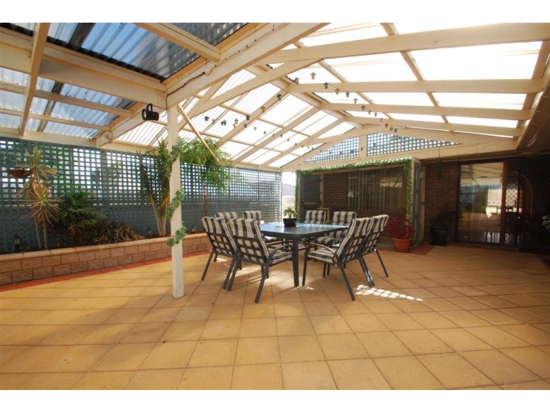 10 Sunset Court, Aberfoyle Park SA 5159