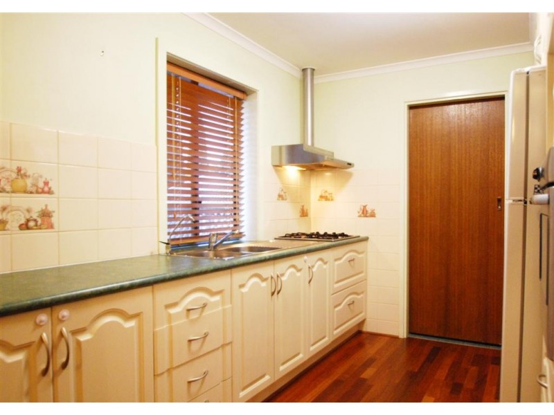 25 Pennant Street, Aberfoyle Park SA 5159