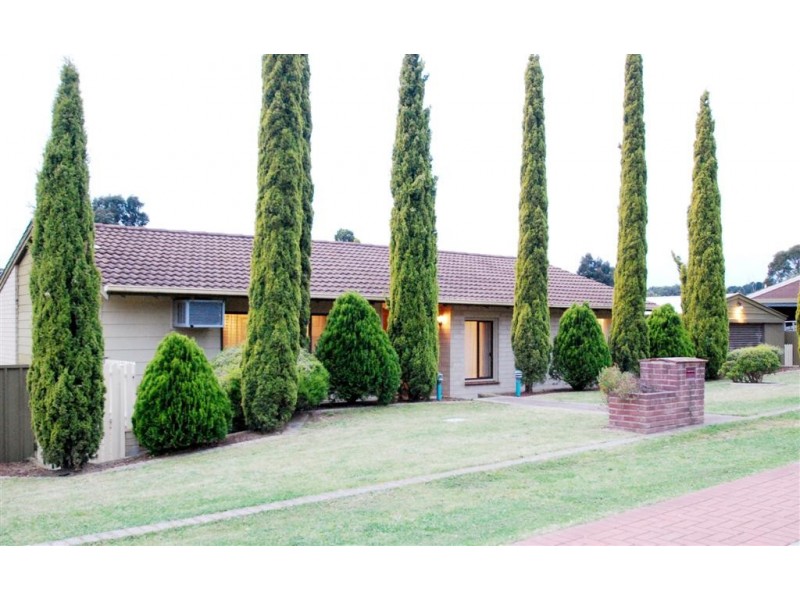 25 Pennant Street, Aberfoyle Park SA 5159
