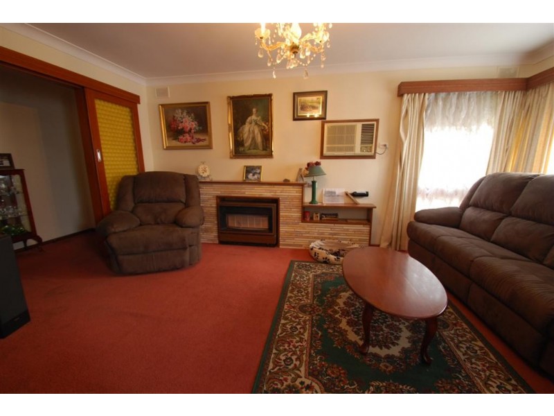 9 Devoncourt Ave, Ingle Farm SA 5098