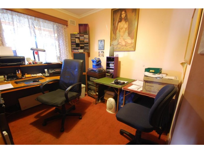 9 Devoncourt Ave, Ingle Farm SA 5098