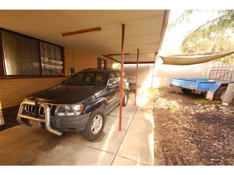 9 Devoncourt Ave, Ingle Farm SA 5098