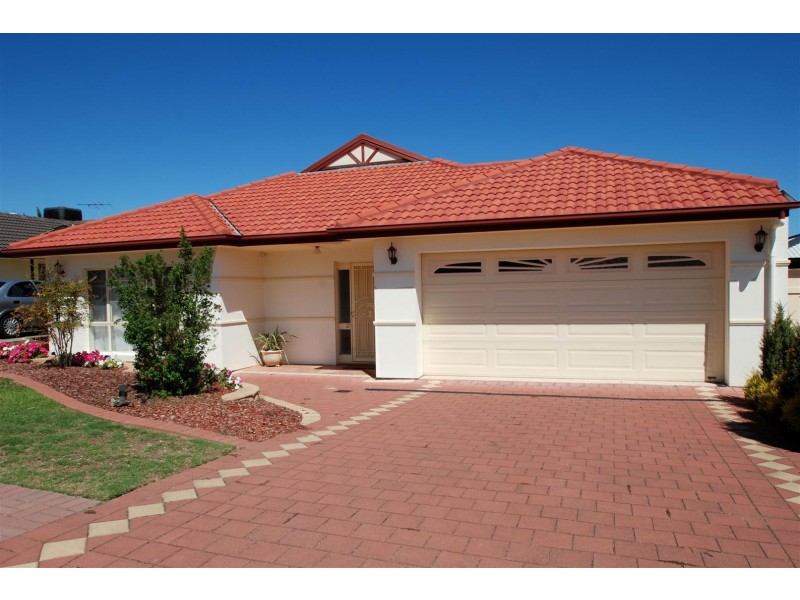 12 Jimmy Watson Drive, Woodcroft SA 5162