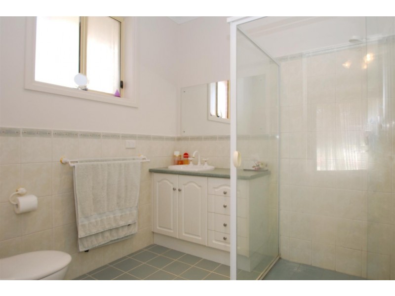 12 Jimmy Watson Drive, Woodcroft SA 5162