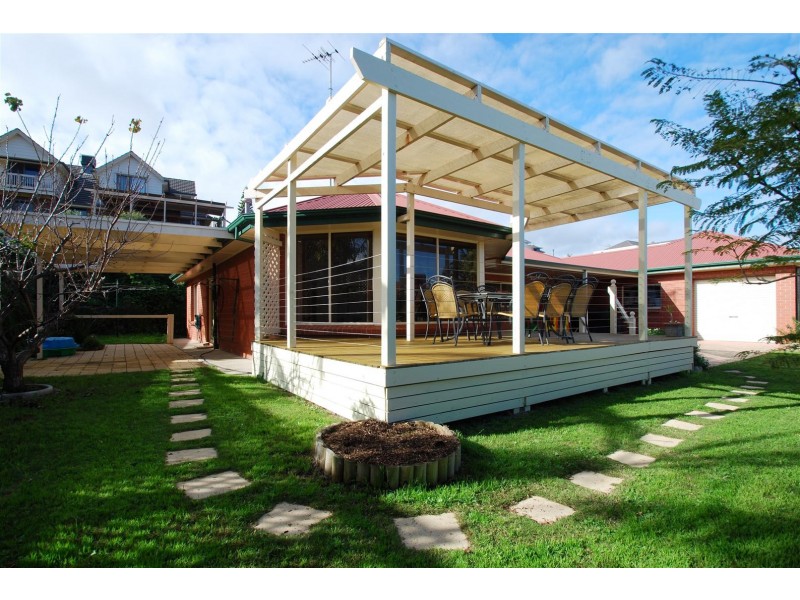 3 Gannet Court, Hallett Cove SA 5158