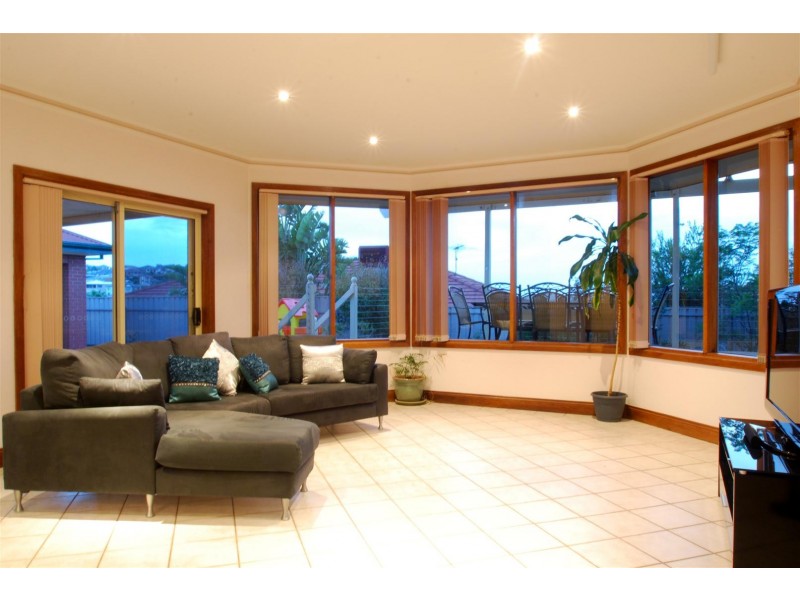 3 Gannet Court, Hallett Cove SA 5158