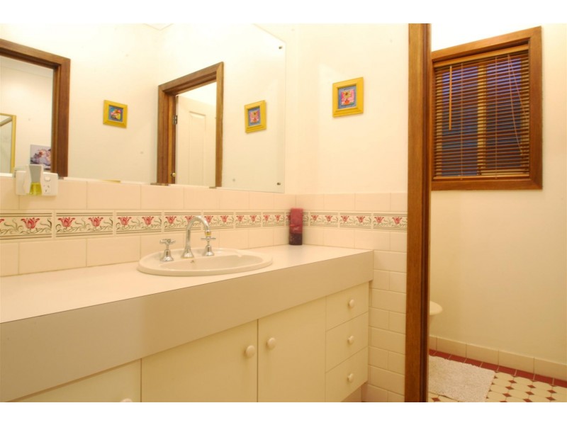 3 Gannet Court, Hallett Cove SA 5158