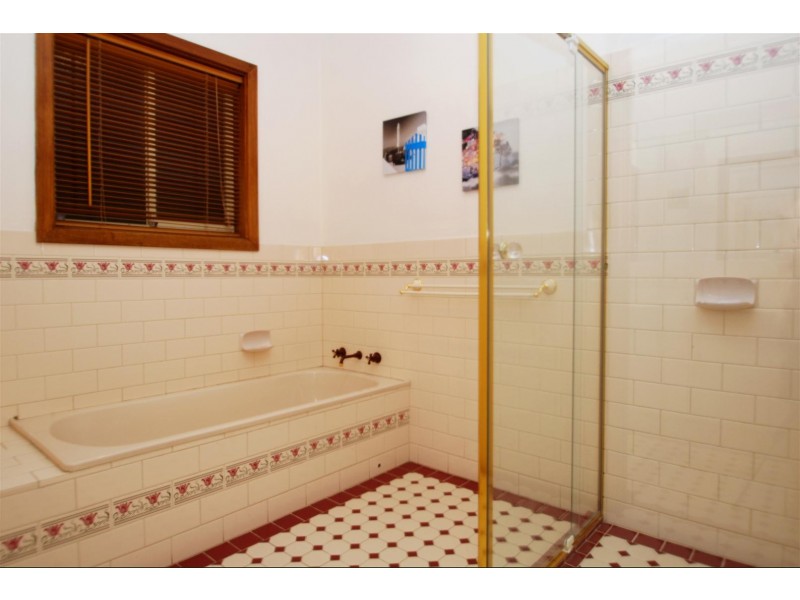 3 Gannet Court, Hallett Cove SA 5158