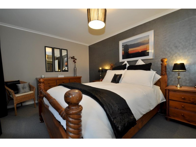 22 Jagger Crescent, Woodcroft SA 5162