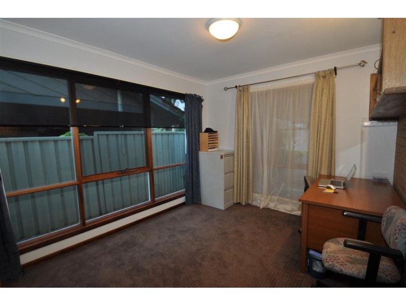10 Shiraz Court, Aberfoyle Park SA 5159
