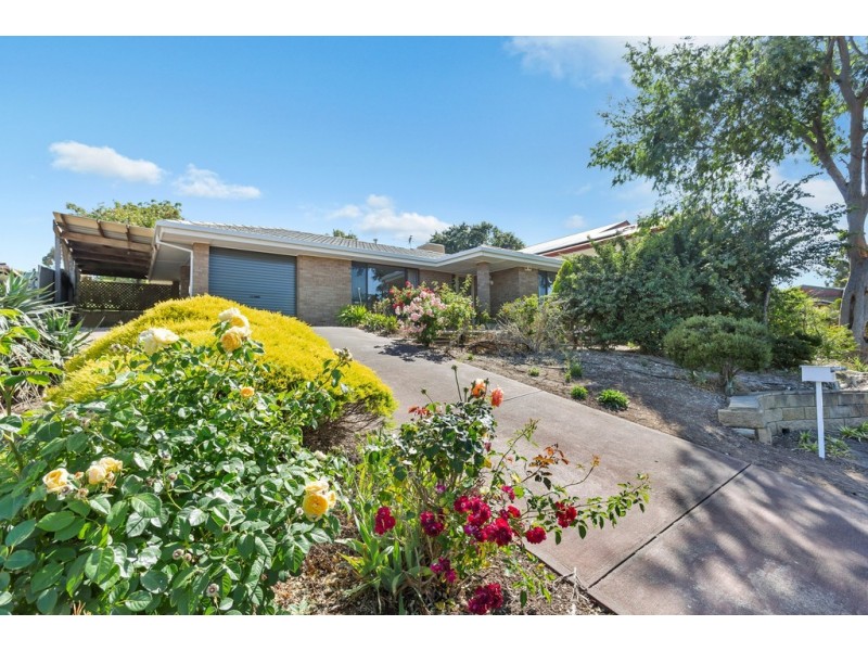 28 Sherwood Avenue, Happy Valley SA 5159