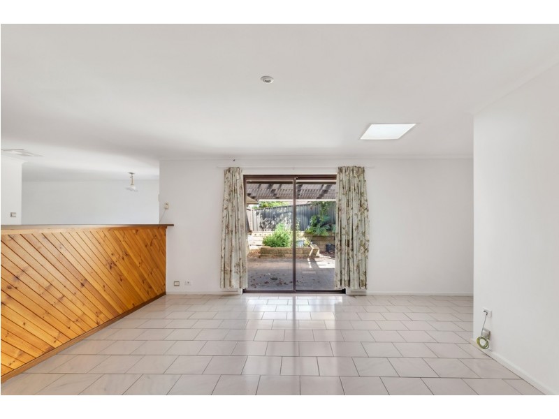 28 Sherwood Avenue, Happy Valley SA 5159