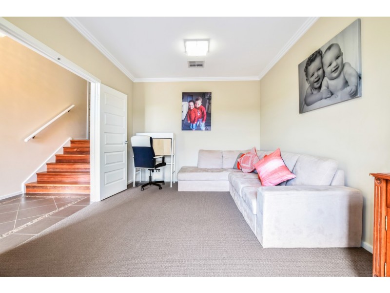 6 Thomas Way, Hallett Cove SA 5158