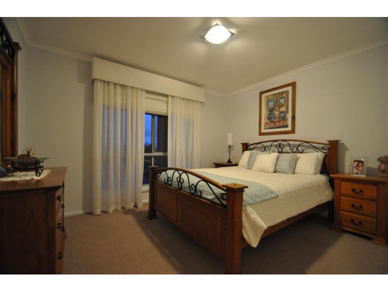 13 George Francis Drive, Mount Compass SA 5210