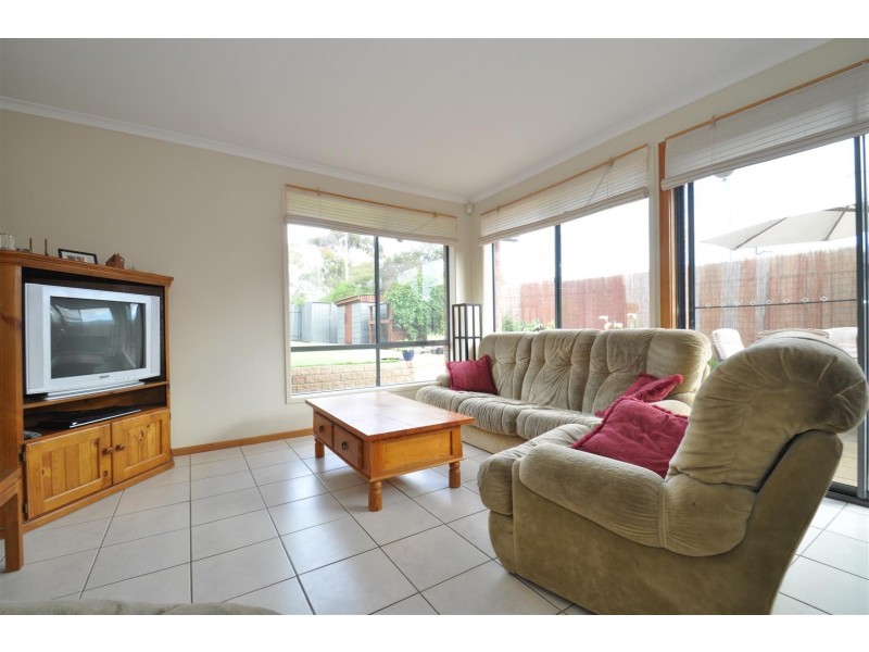 39 Moncur Street, Woodcroft SA 5162