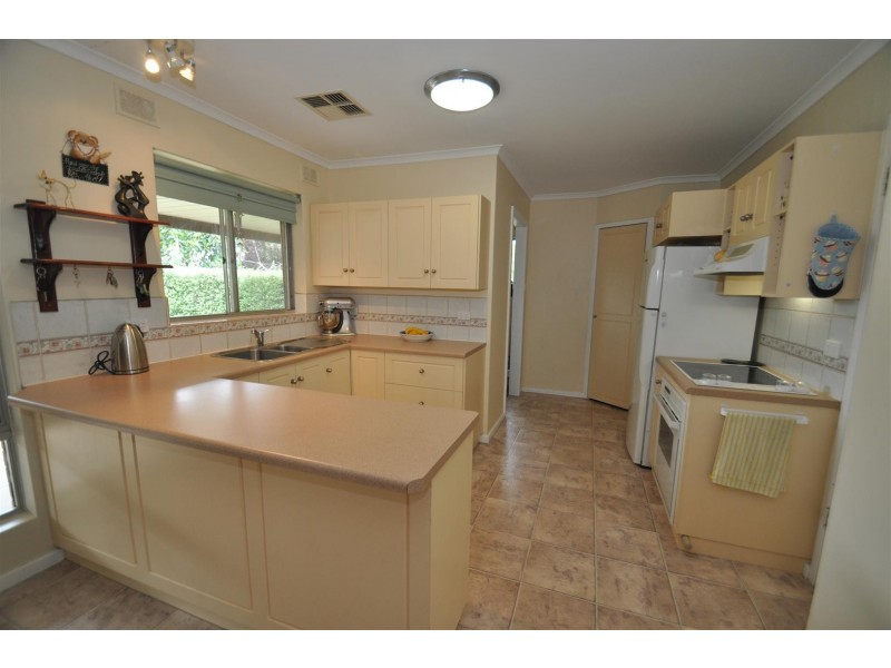 14 Claret Place, Reynella East SA 5161