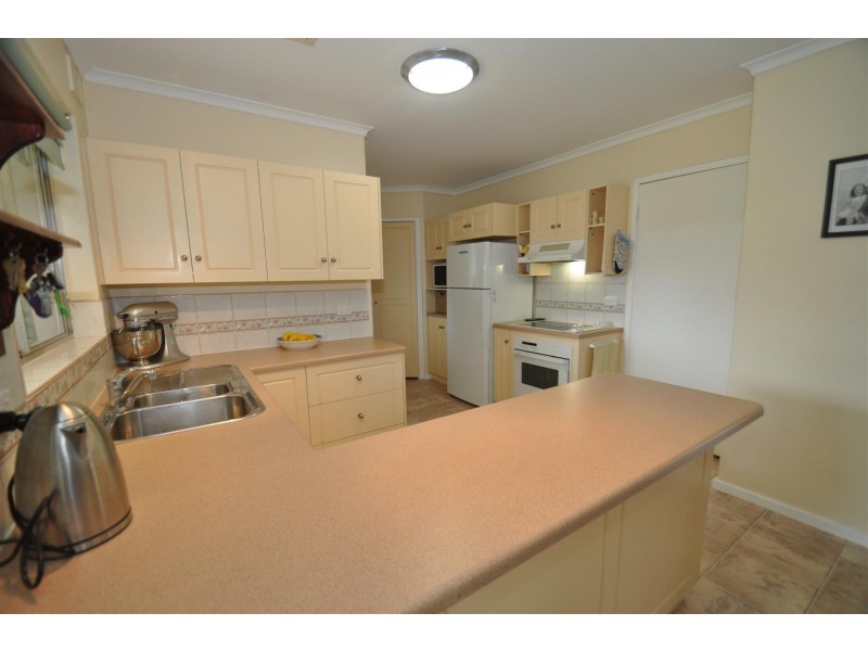 14 Claret Place, Reynella East SA 5161