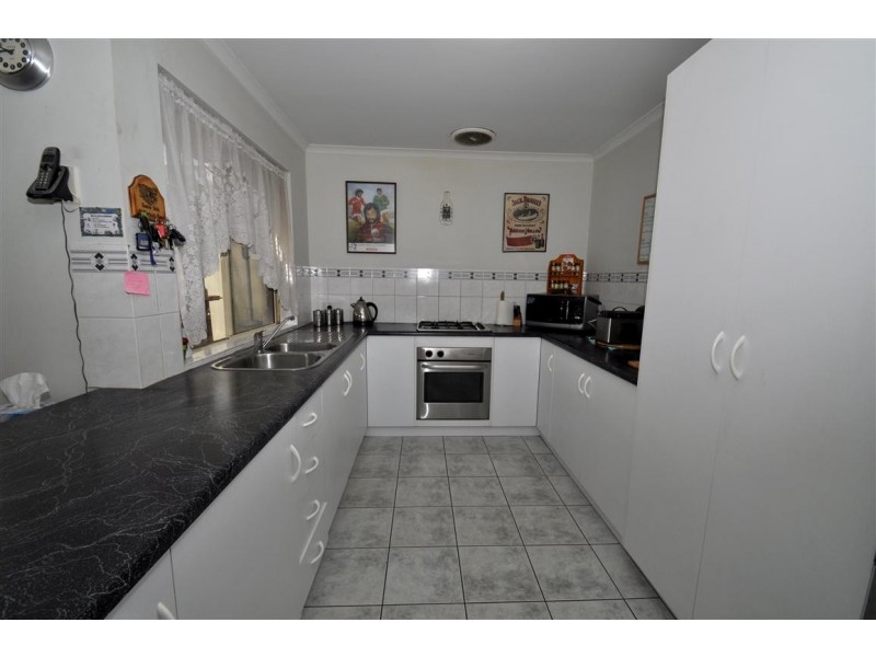 48 Jimmy Watson Drive, Woodcroft SA 5162