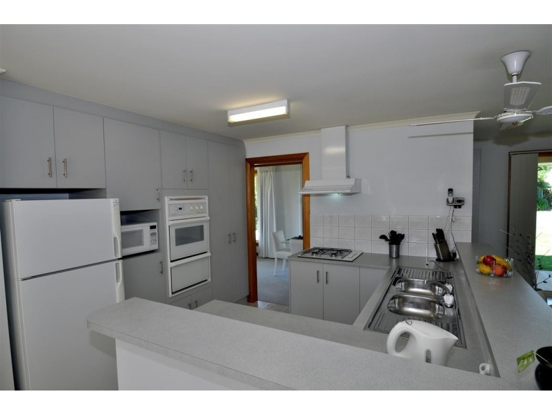 16 Dressage Avenue, Woodcroft SA 5162