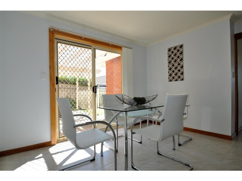 16 Dressage Avenue, Woodcroft SA 5162