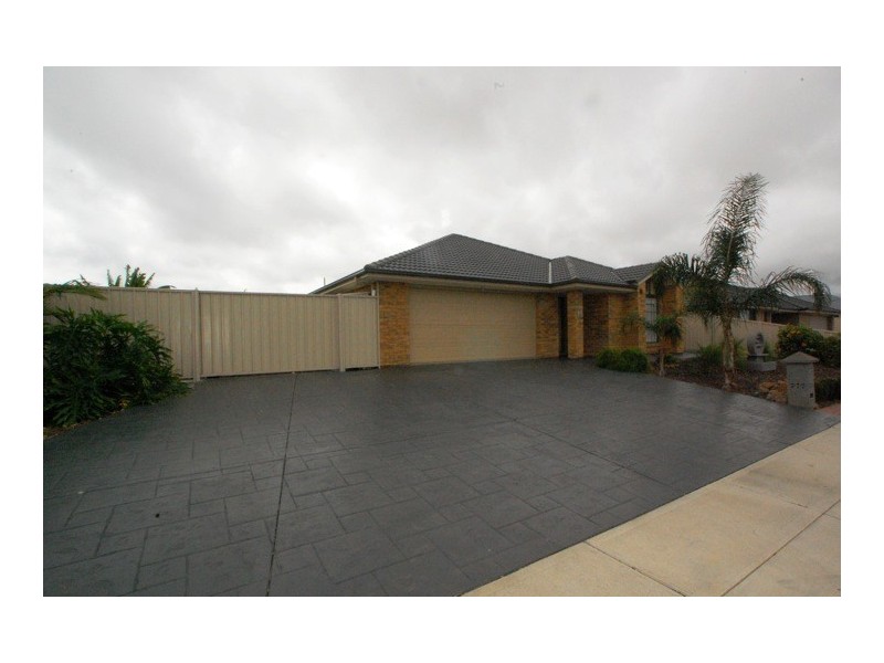 34 Meadow Bank Way, Aldinga Beach SA 5173