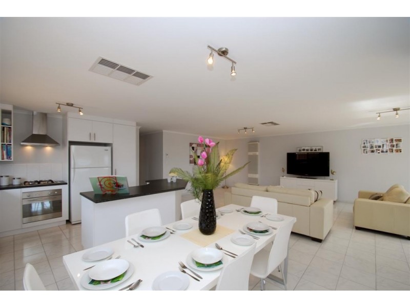 16 Harbour Street, Sheidow Park SA 5158