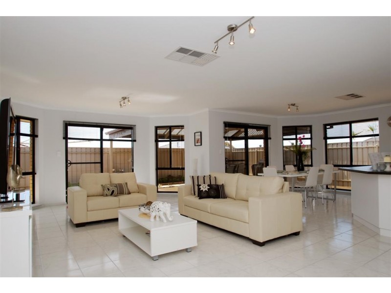 16 Harbour Street, Sheidow Park SA 5158