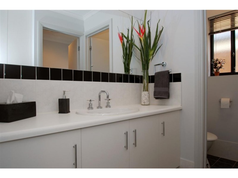 16 Harbour Street, Sheidow Park SA 5158