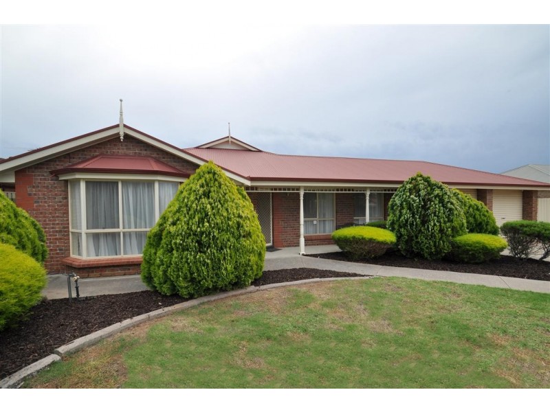 52 Equestrian Drive, Woodcroft SA 5162