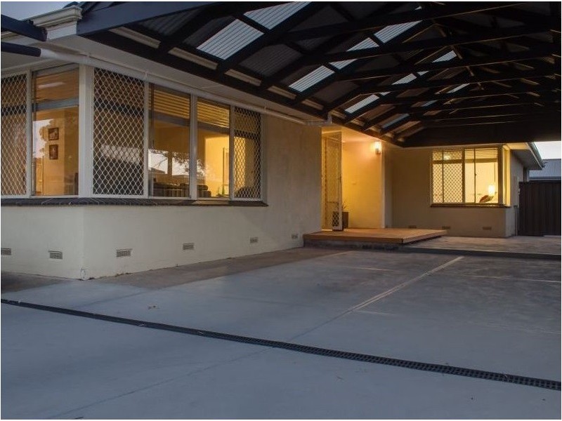 21 Grazing Avenue, Morphett Vale SA 5162