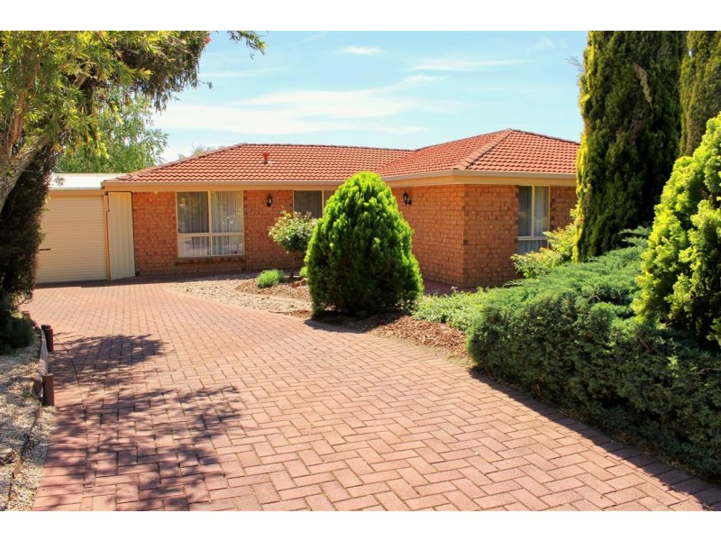 22 Montpelier Street, Woodcroft SA 5162