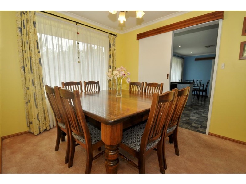 22 Montpelier Street, Woodcroft SA 5162