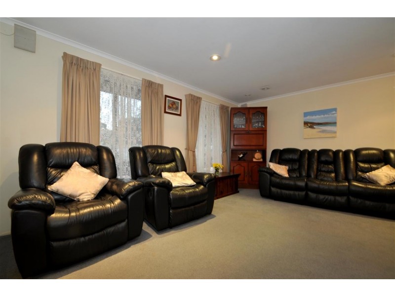 5 Penneys Rise, Onkaparinga Hills SA 5163