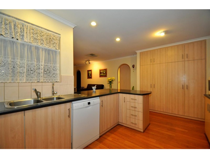 5 Penneys Rise, Onkaparinga Hills SA 5163