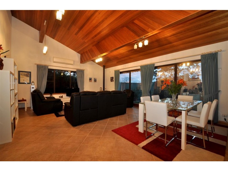 5 Seaview Drive, Happy Valley SA 5159