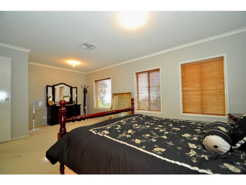 84 Jervois Terrace, Marino SA 5049