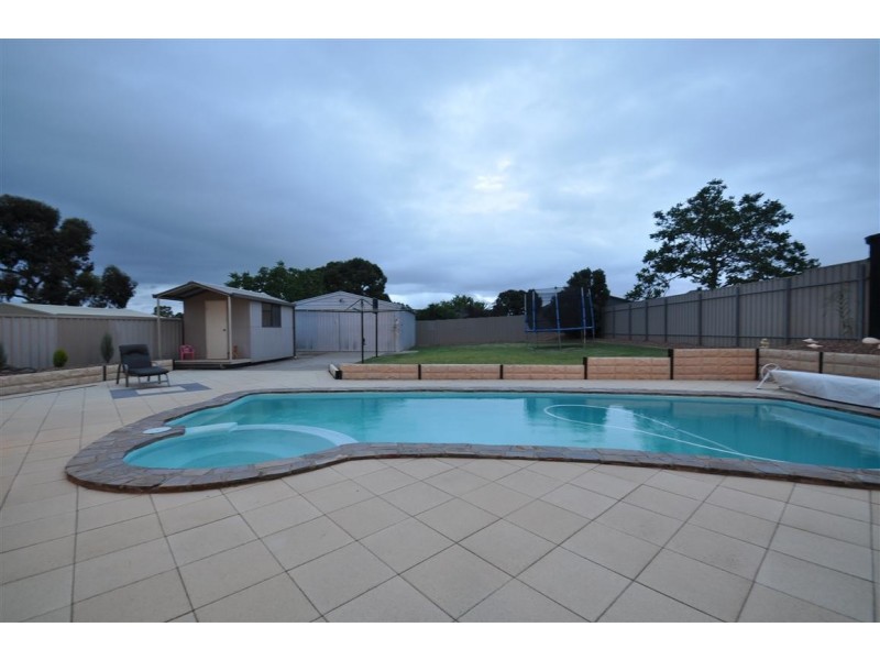 6 Vista Court, Reynella SA 5161