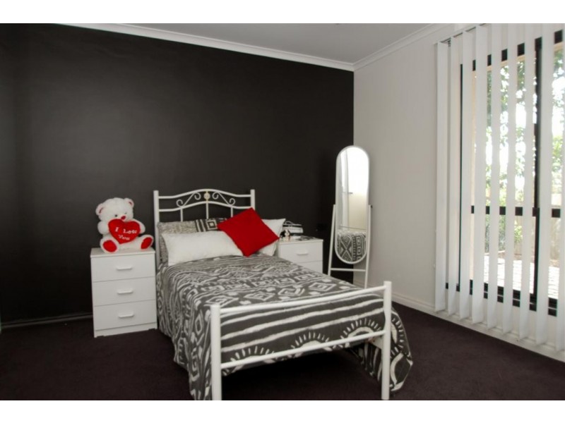 207 Reynell Road, Happy Valley SA 5159