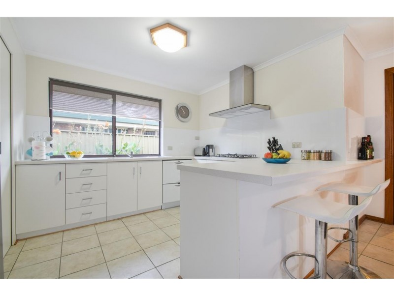 3 Jutland Parade, Woodcroft SA 5162