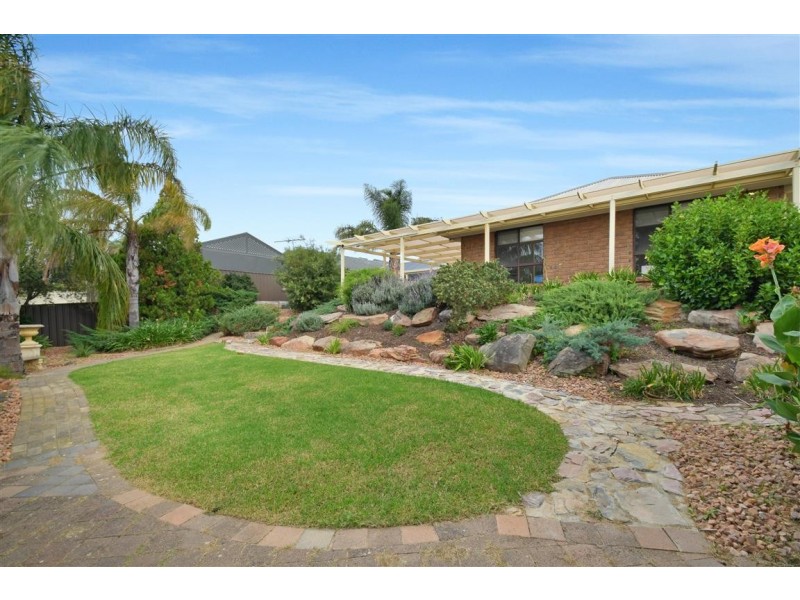 3 Jutland Parade, Woodcroft SA 5162