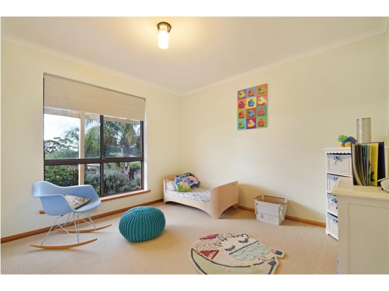 3 Jutland Parade, Woodcroft SA 5162