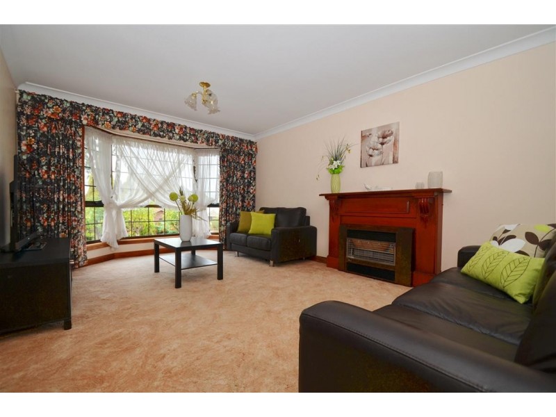 18 Bellavista Rd, Flagstaff Hill SA 5159