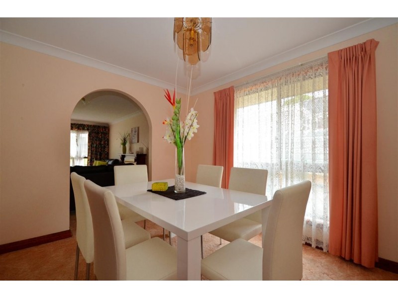 18 Bellavista Rd, Flagstaff Hill SA 5159