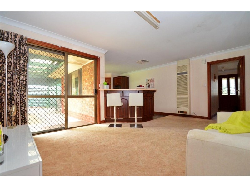 18 Bellavista Rd, Flagstaff Hill SA 5159