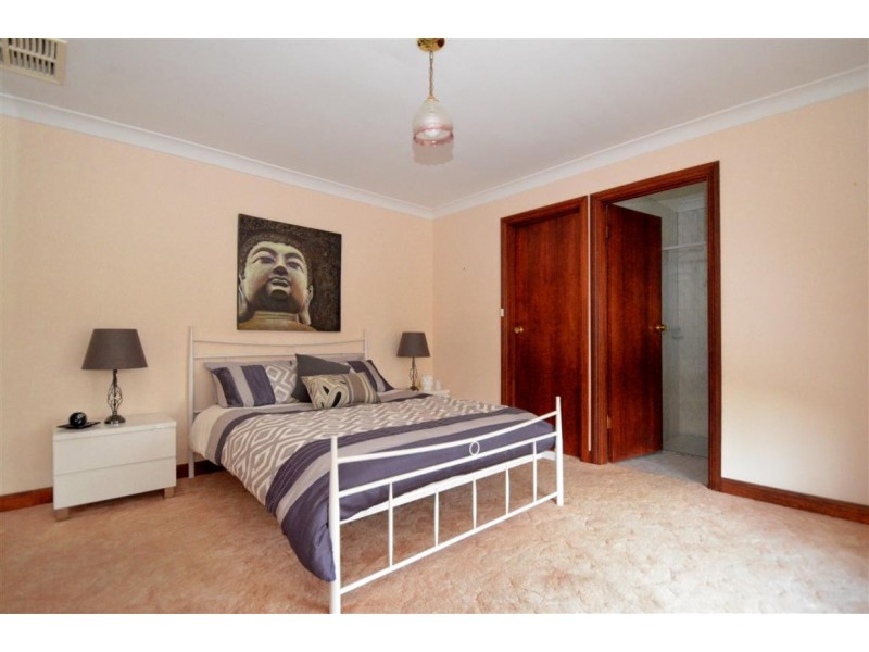 18 Bellavista Rd, Flagstaff Hill SA 5159