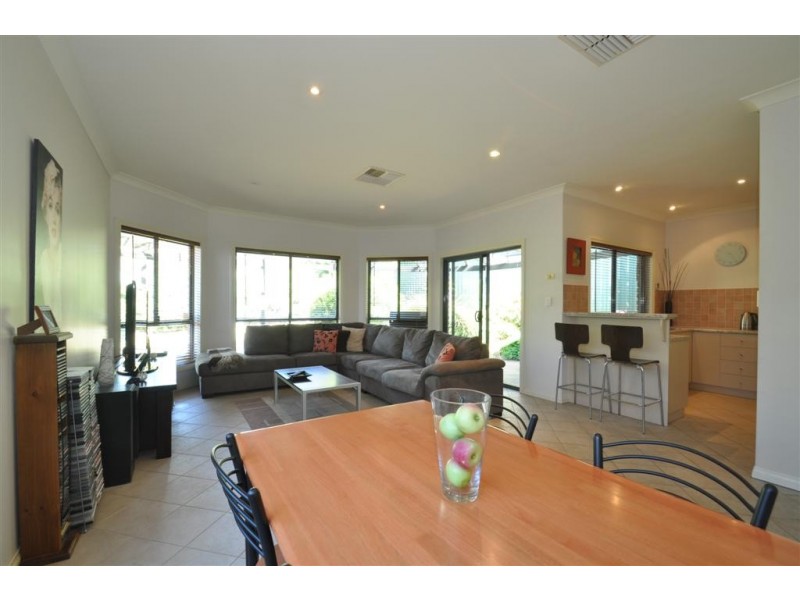 3 Allworth Drive, Happy Valley SA 5159