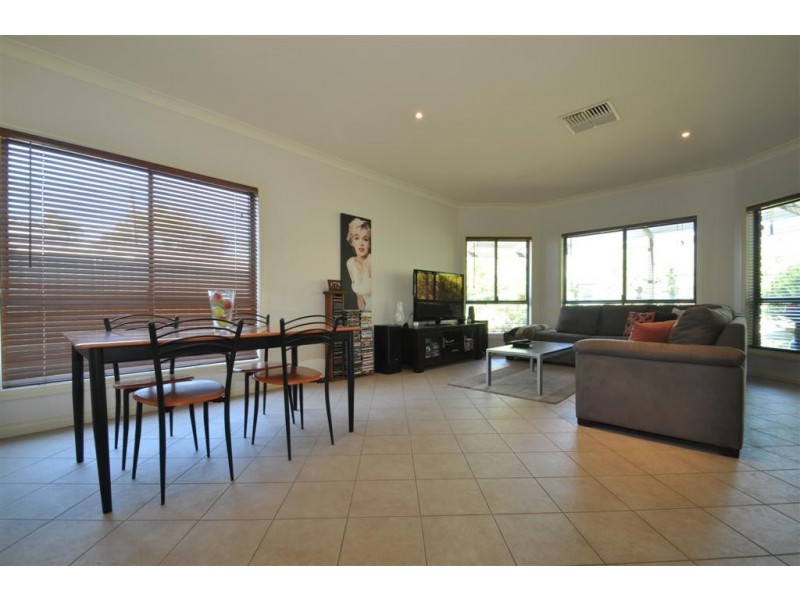 3 Allworth Drive, Happy Valley SA 5159